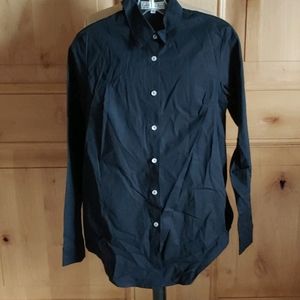 Black Long-sleev sleeve Button-down Collared Shirt